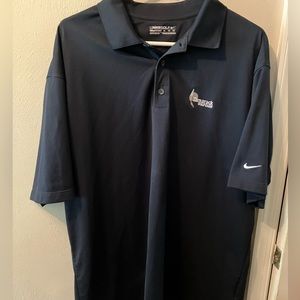 NikeGolf-Nike FitDry XL Navy blue Shortsleeved Tamarack Golf Club ensignia.Poly.